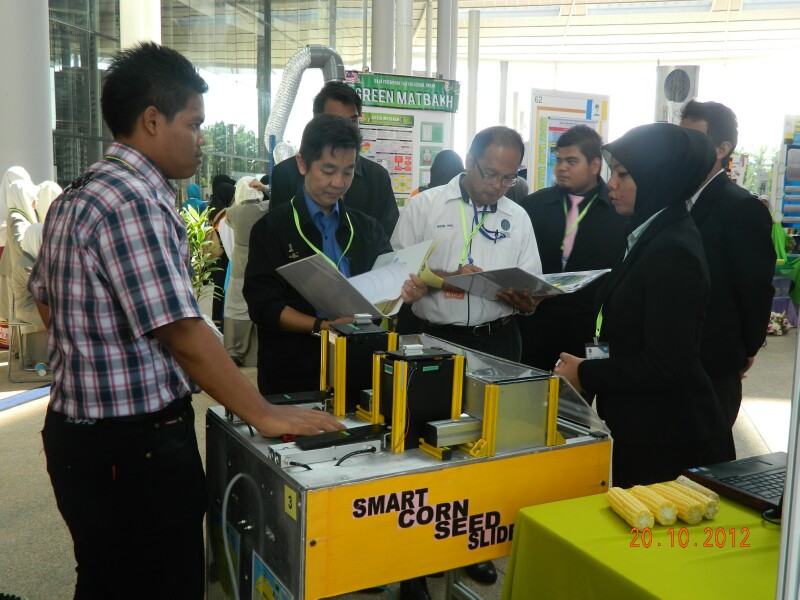 ACADREX2012 - 44 ACADREX2012 - 44